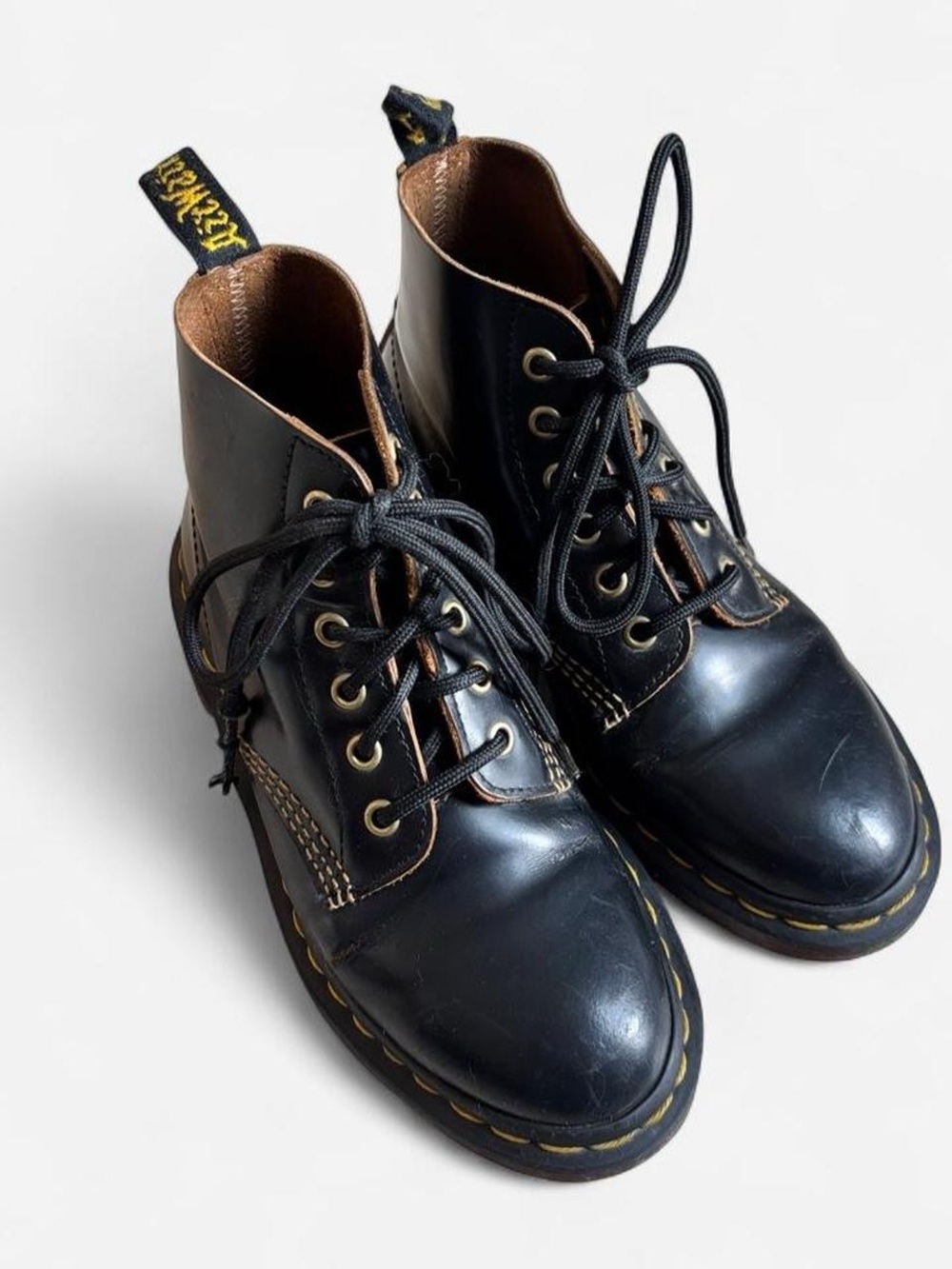 Dr Martens 101 Vintage Smooth Leather Ankle Boots